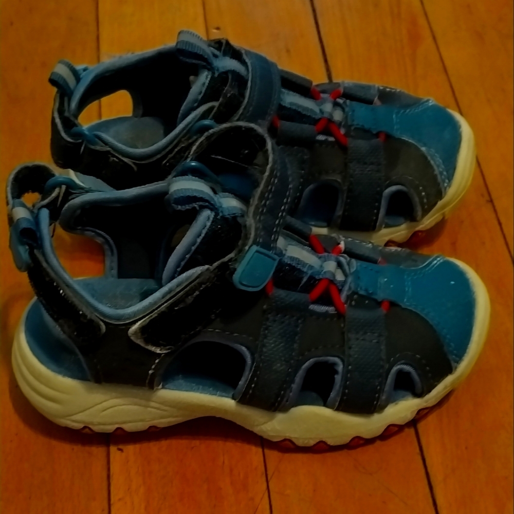 Cat & Jack Kids Blue and Red Sandals